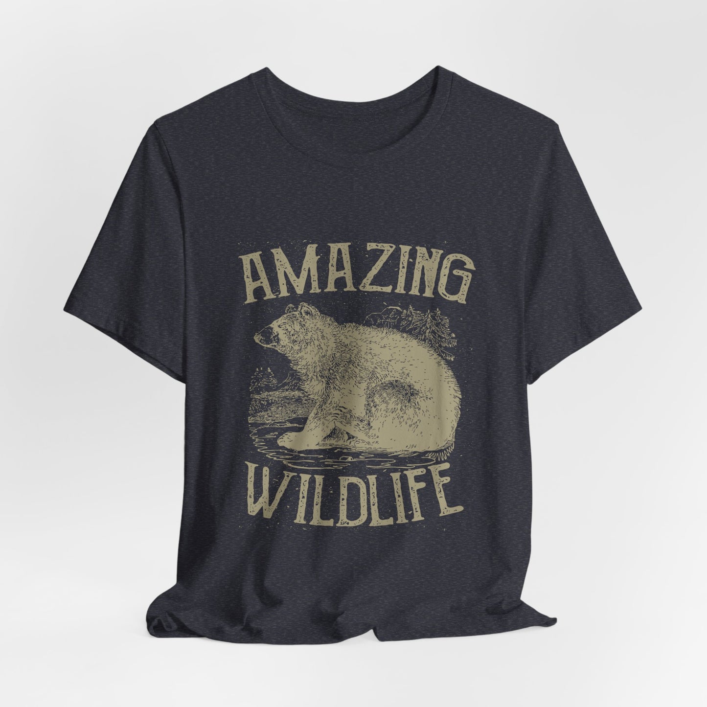 Amazing Wildlife Bear T-Shirt Vintage Outdoors