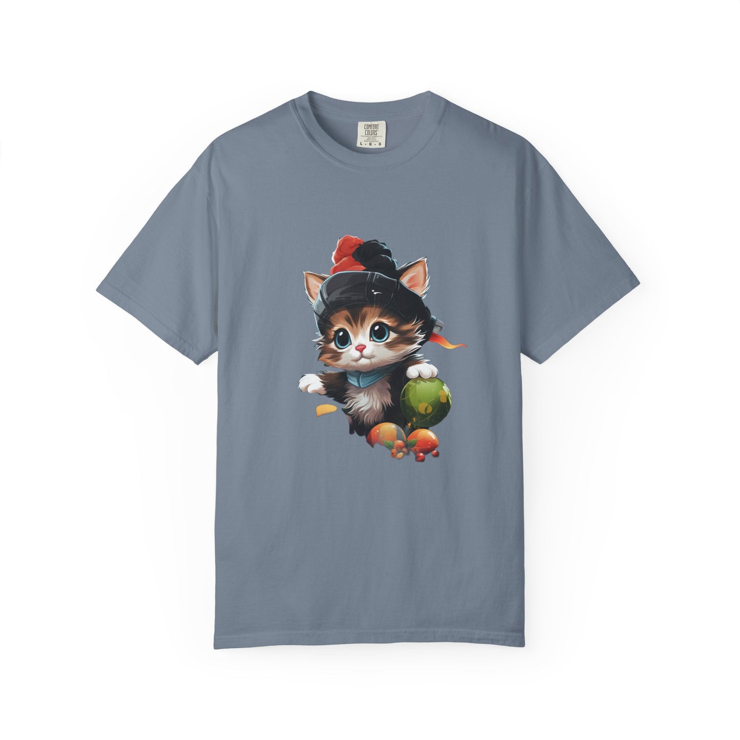 Christmas Kitten Garment-Dyed Tee Cute Cat Holiday